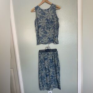 Vintage Women’s Makai Beach Hawaii Two Piece Set Tank & Capris